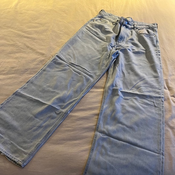 Jeans - Picture 1 of 5